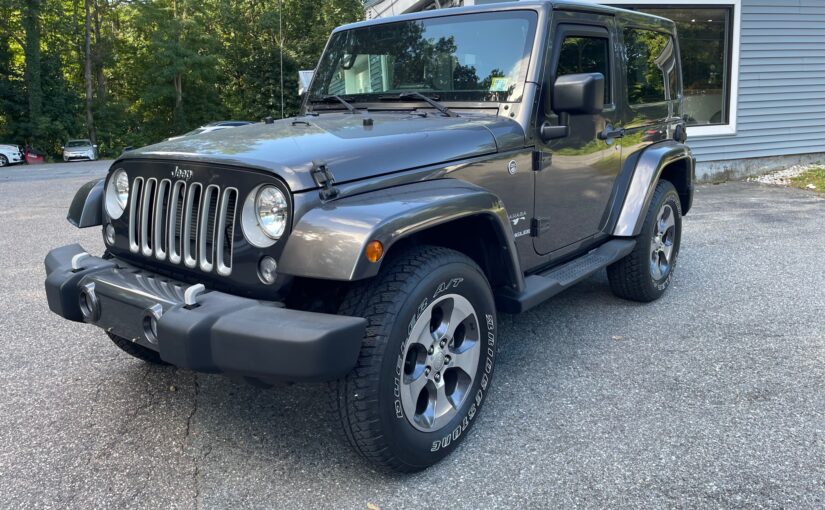 2016 Jeep Wrangler Sahara with 3200 miles!